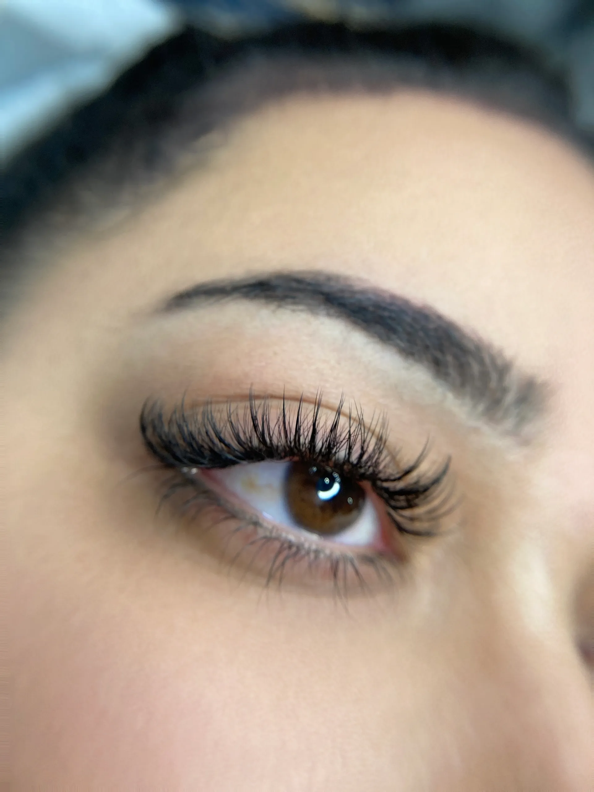 Hybrid Eyelash Extensions