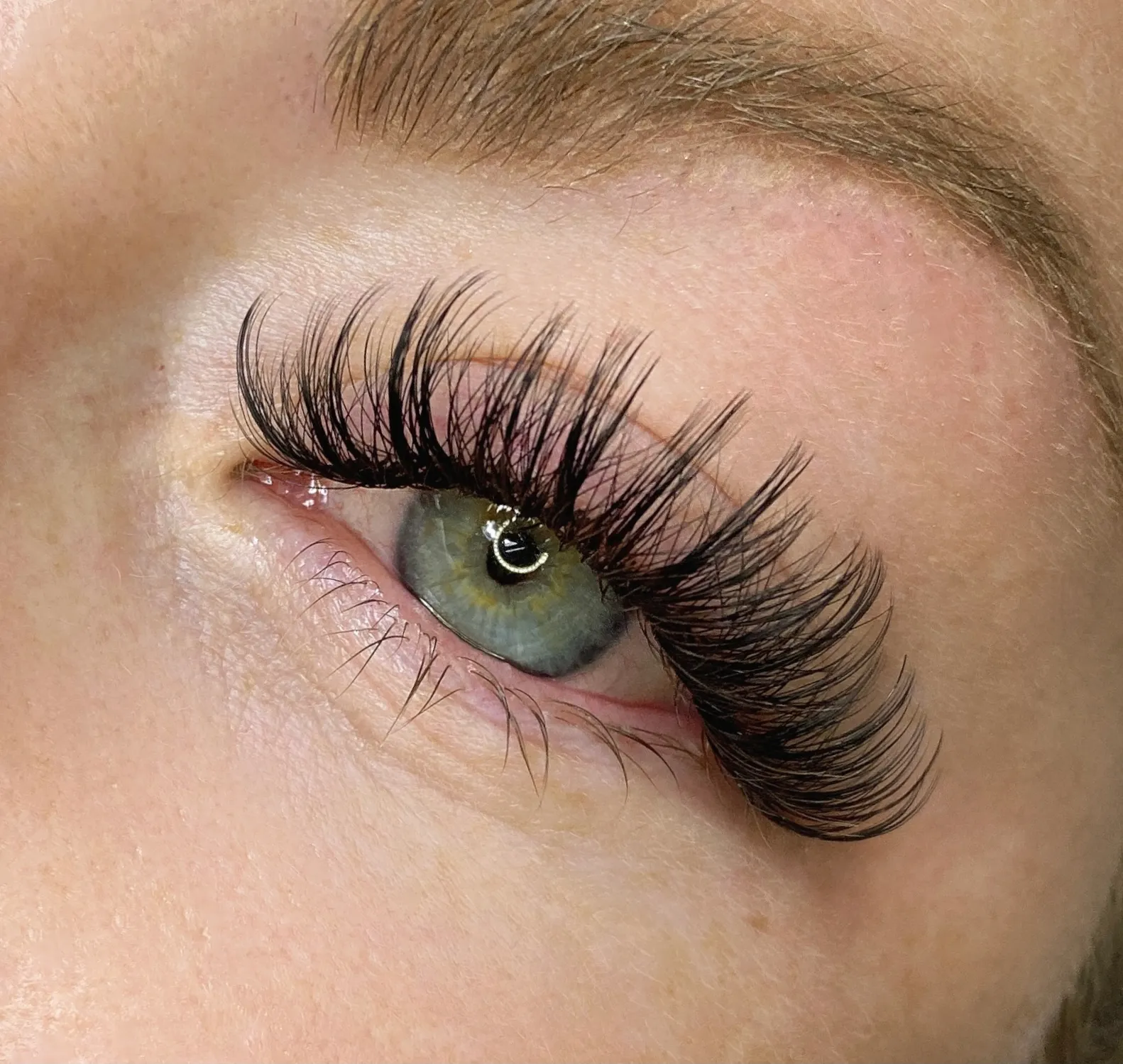 Wispy Eyelash Extensions