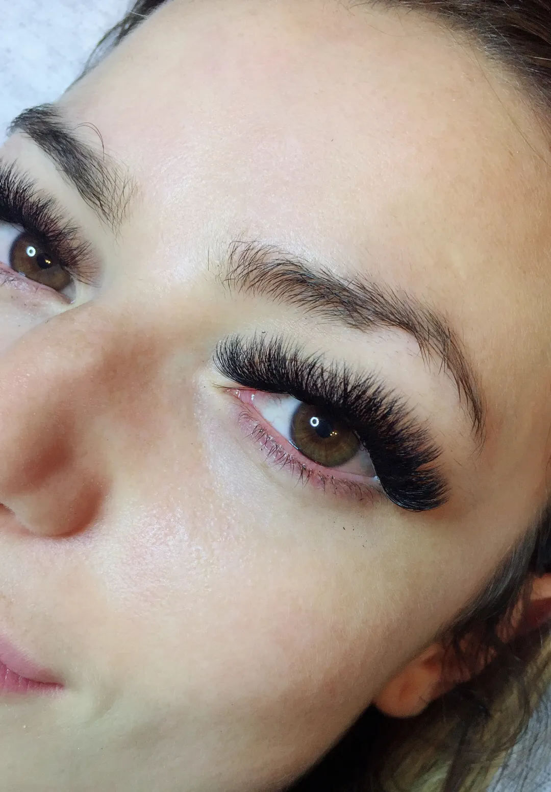 Dramatic Volume Eyelash Extensions